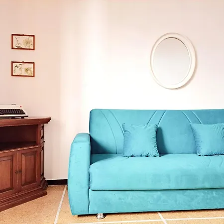 Regina Tardito By Quokka 360 - A Few Minutes From The Historic Centre Of דירה ראפאלו